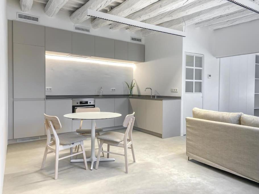 Apartment Lively 1 Bdr With Private Terrace Born Barcelona